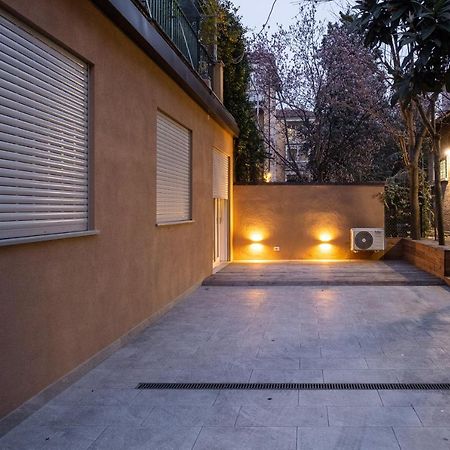 Residence Sant'Orsola - Pizzardi Suites Apartments Bologna Bagian luar foto
