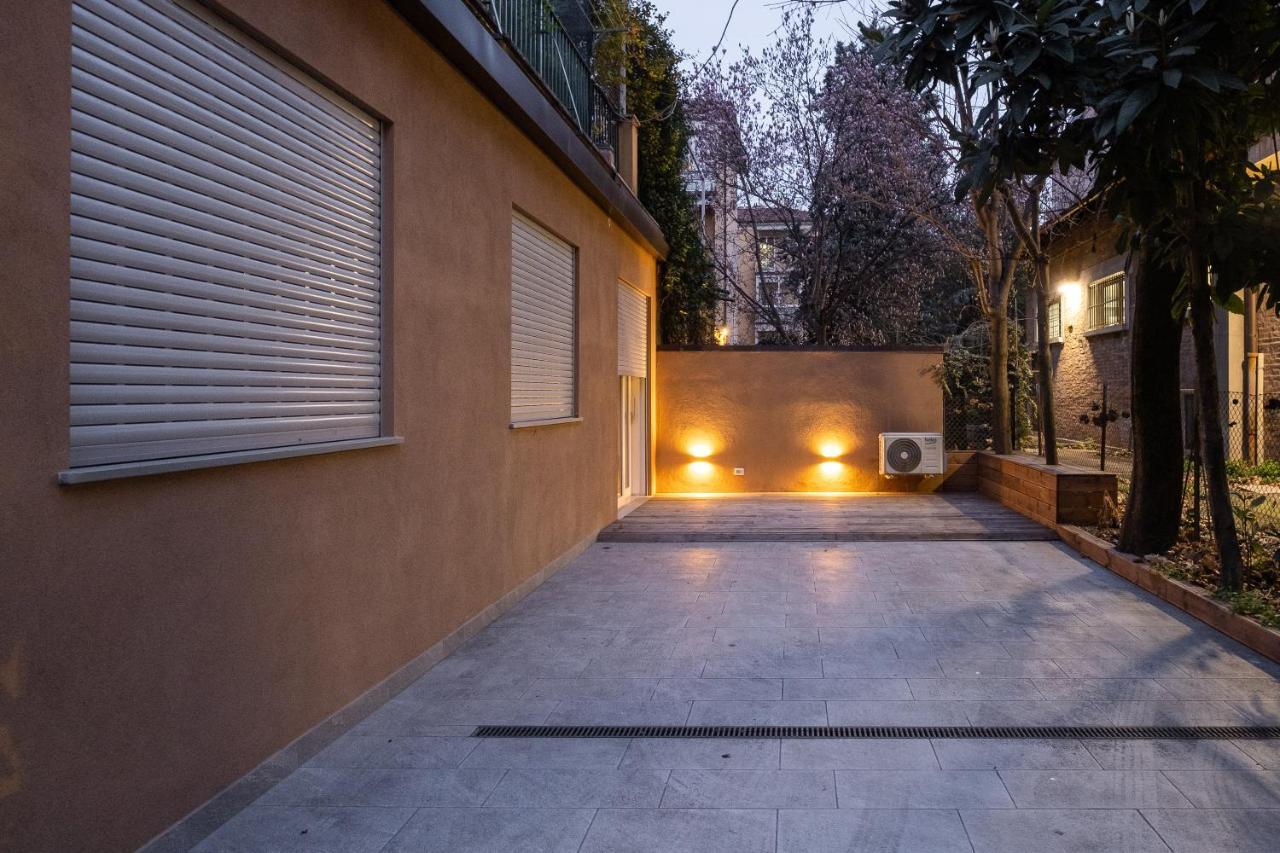 Residence Sant'Orsola - Pizzardi Suites Apartments Bologna Bagian luar foto