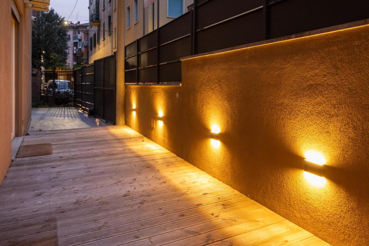 Residence Sant'Orsola - Pizzardi Suites Apartments Bologna Bagian luar foto