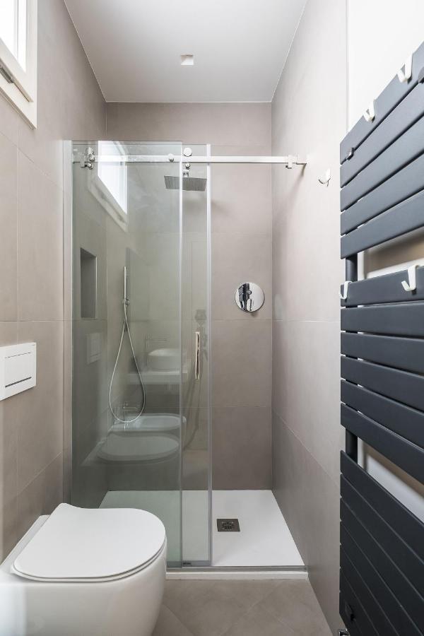 Residence Sant'Orsola - Pizzardi Suites Apartments Bologna Bagian luar foto