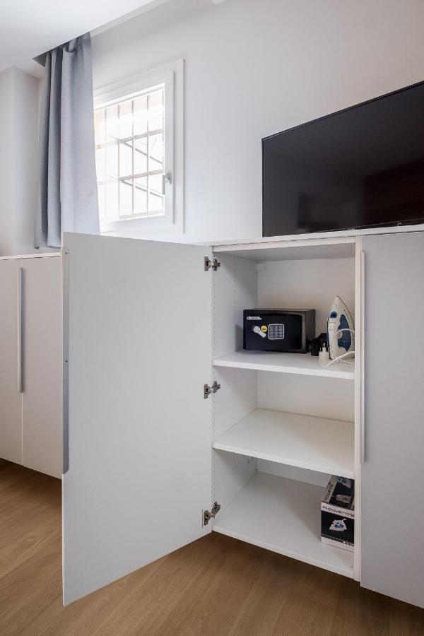 Residence Sant'Orsola - Pizzardi Suites Apartments Bologna Bagian luar foto