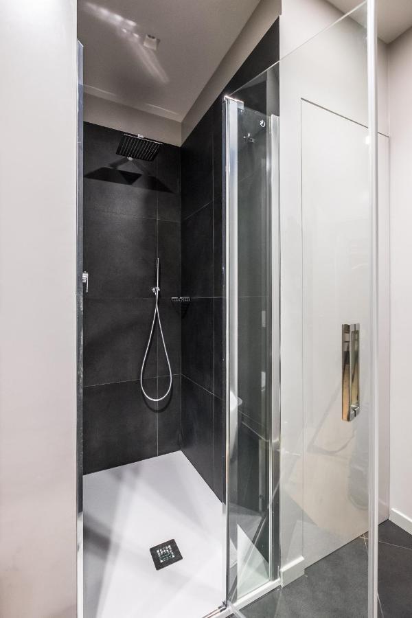 Residence Sant'Orsola - Pizzardi Suites Apartments Bologna Bagian luar foto