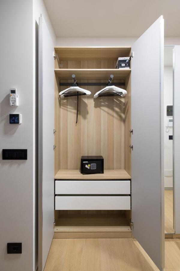 Residence Sant'Orsola - Pizzardi Suites Apartments Bologna Bagian luar foto