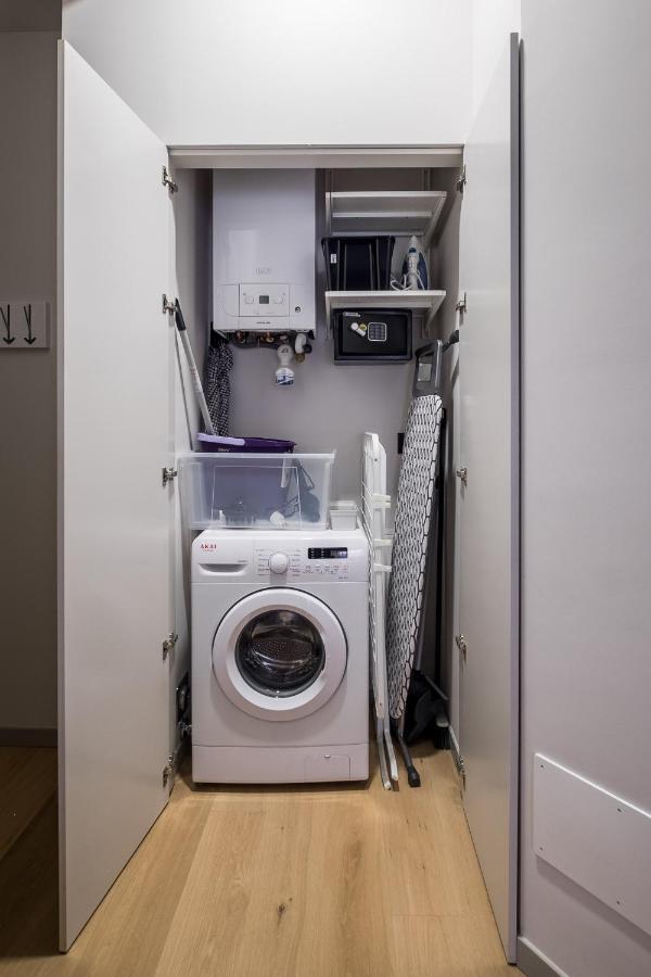 Residence Sant'Orsola - Pizzardi Suites Apartments Bologna Bagian luar foto