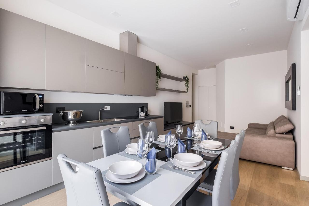 Residence Sant'Orsola - Pizzardi Suites Apartments Bologna Bagian luar foto