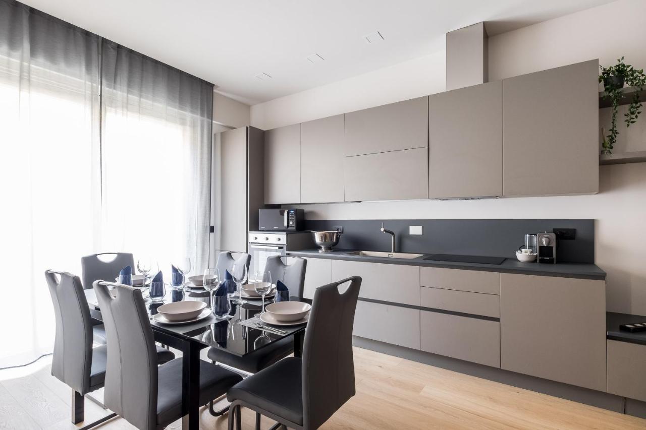 Residence Sant'Orsola - Pizzardi Suites Apartments Bologna Bagian luar foto