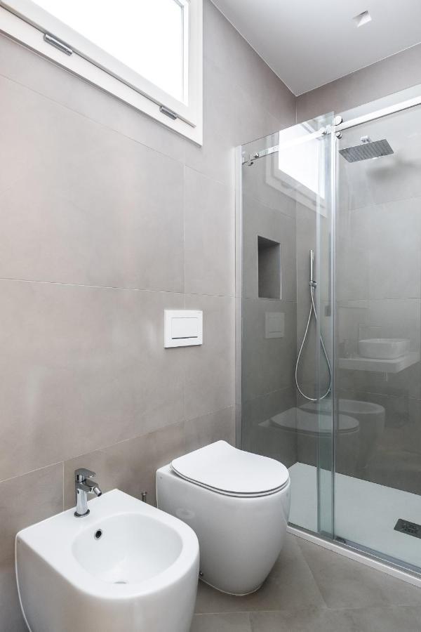 Residence Sant'Orsola - Pizzardi Suites Apartments Bologna Bagian luar foto