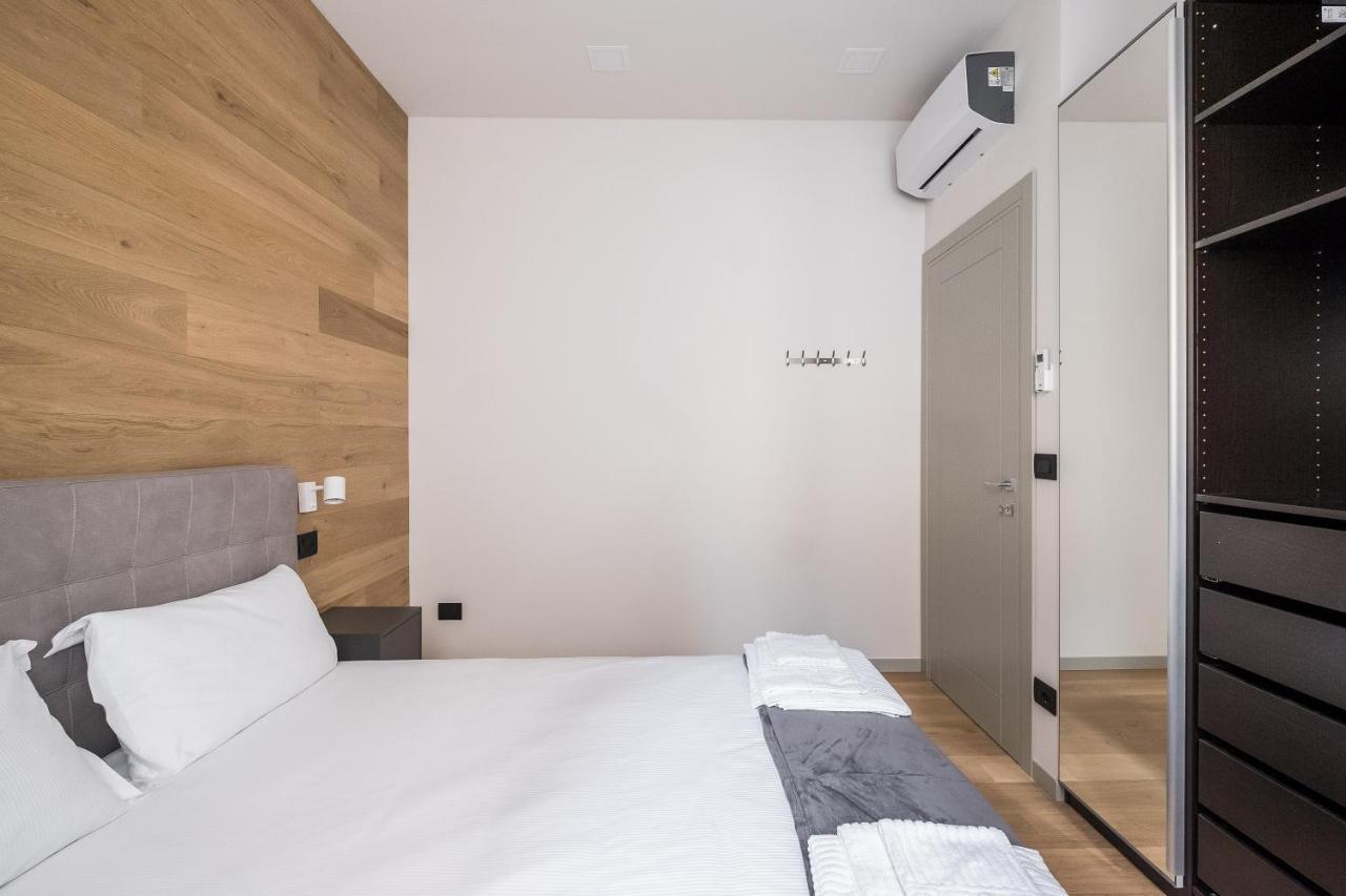 Residence Sant'Orsola - Pizzardi Suites Apartments Bologna Bagian luar foto