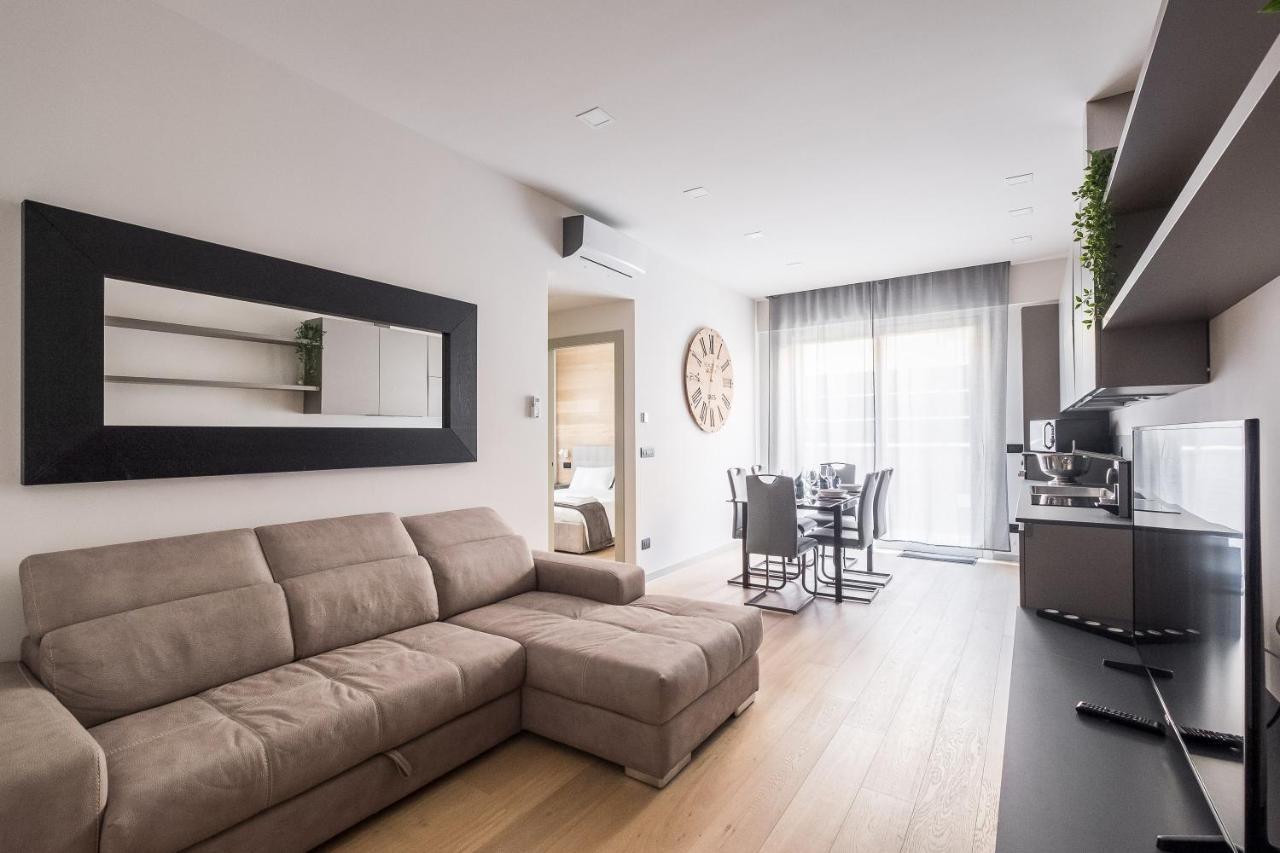 Residence Sant'Orsola - Pizzardi Suites Apartments Bologna Bagian luar foto